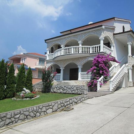 Apartments Villa Sandra Opatija Dış mekan fotoğraf